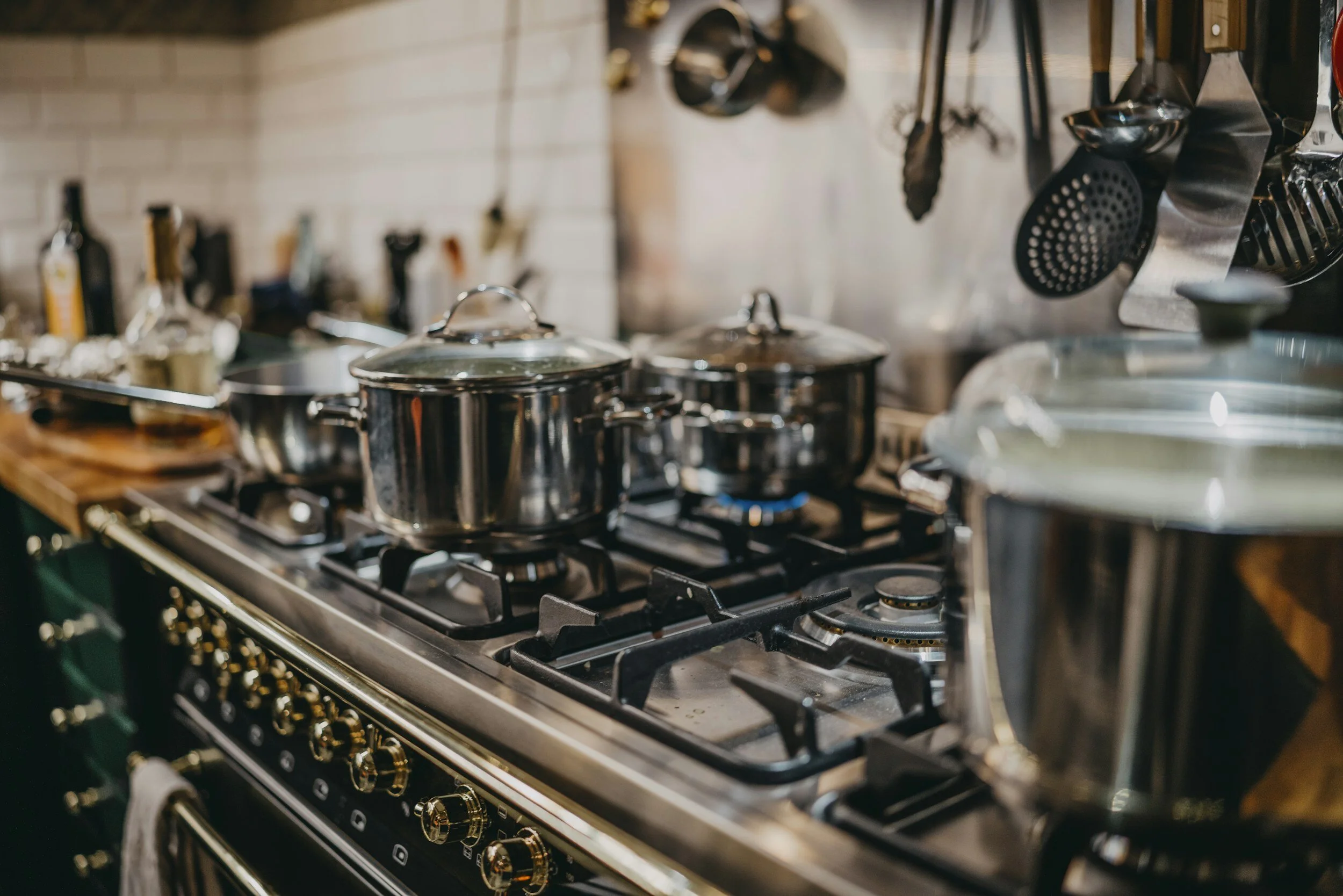 Why is my gas cooktop not working?
